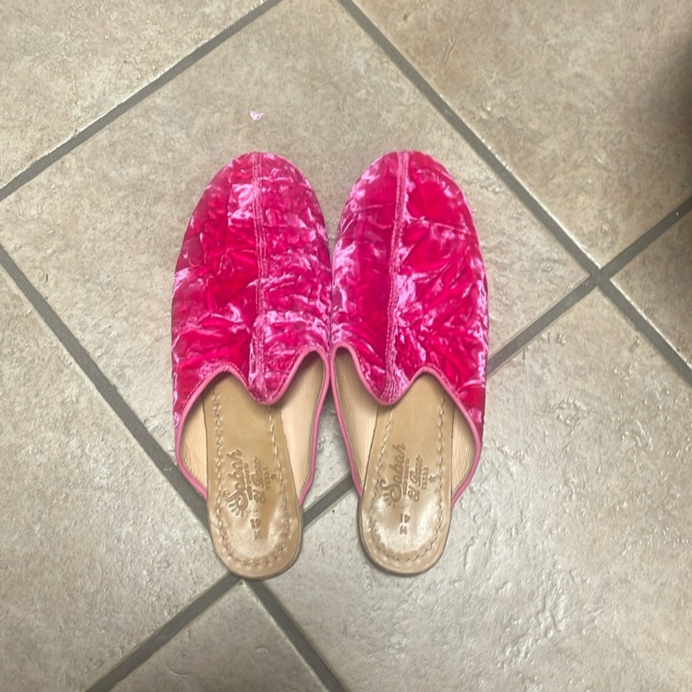Sabah Babas size 41 - El Paso variety. Fits 10 tts